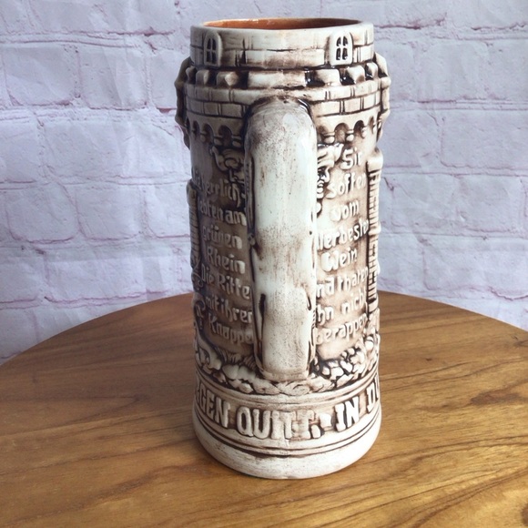 Vintage 1974 Holland Mold Ceramic Stein - Picture 4 of 6